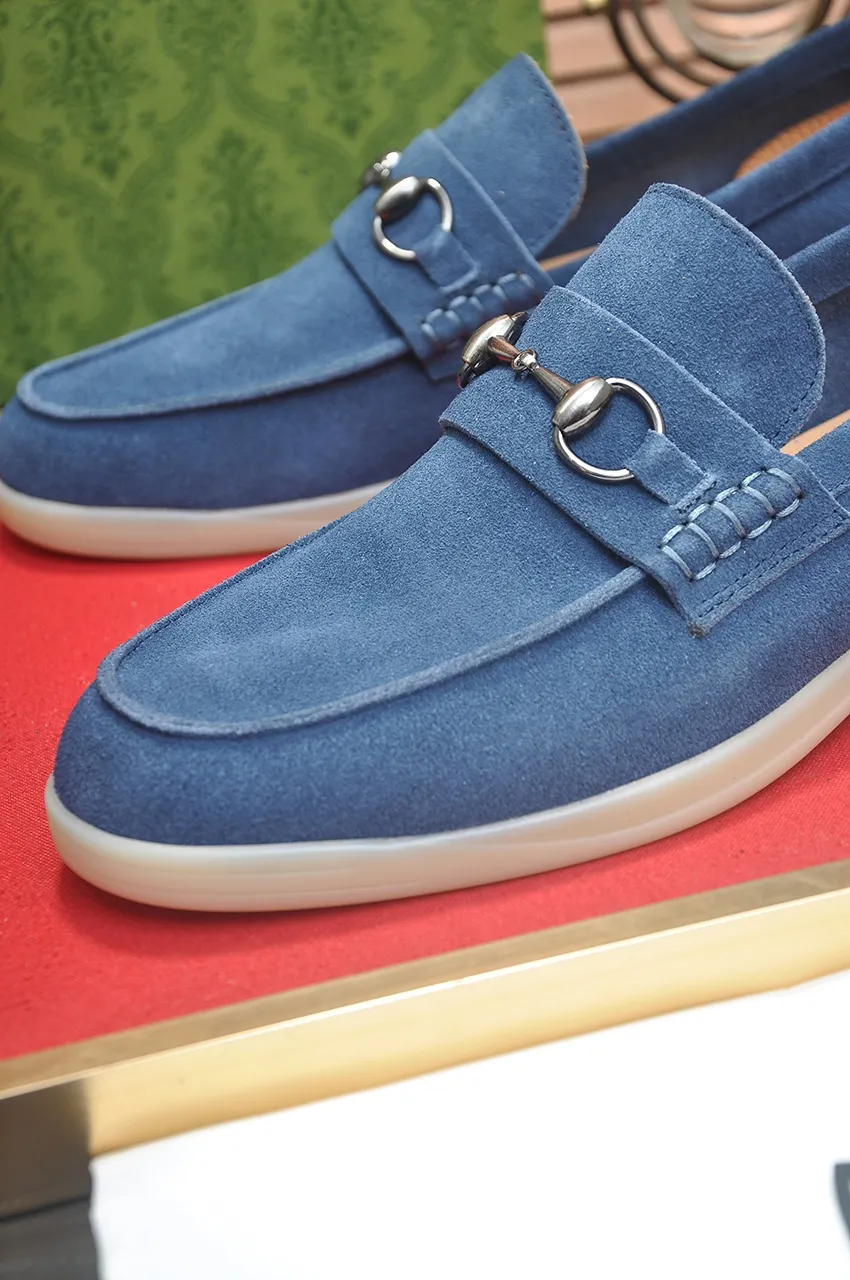 Men's shoes 💰440💶【GUCCI】 (High-end Niuli) New 🍀Gucci* - top version Gucci classic casual leather shoes! It is made of imported original cowhide and has a comfortable first layer of cowhide lining! Original wear-resistant rubber outsole! High quality products! Code number 38-44!